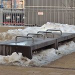 Westbahnhof,_hostile_benches_01